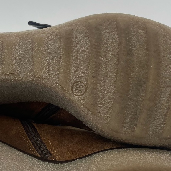 ANDRE ASSOUS Pamie Suede Leather Wedge Booties - Picture 8 of 8